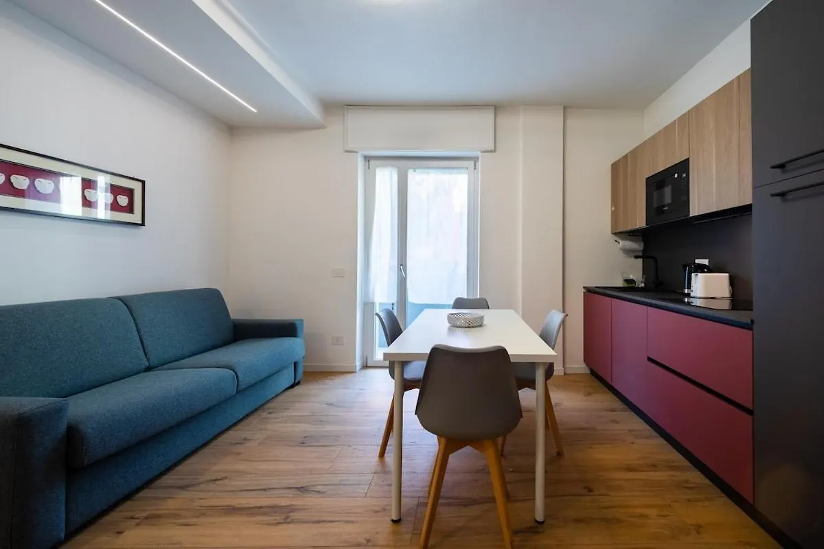 Appartement Modern Red Flat In Verona