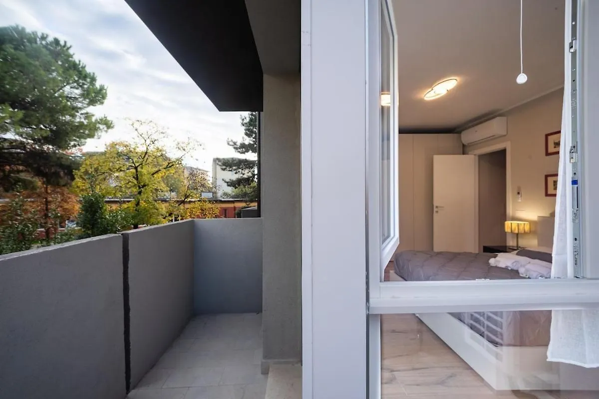 Modern Red Flat In Verona