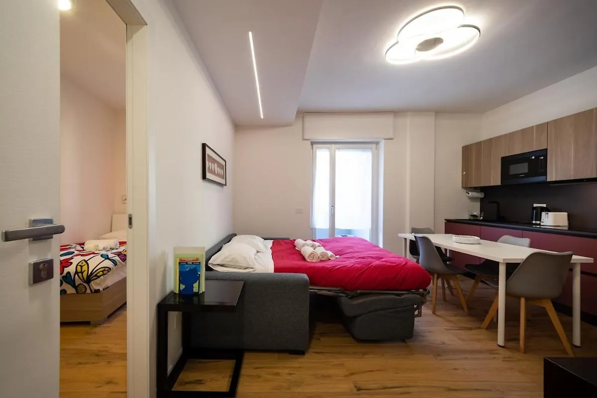 Apartamento Modern Red Flat In Verona Itália